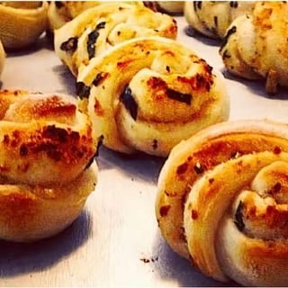 Garlic Knots